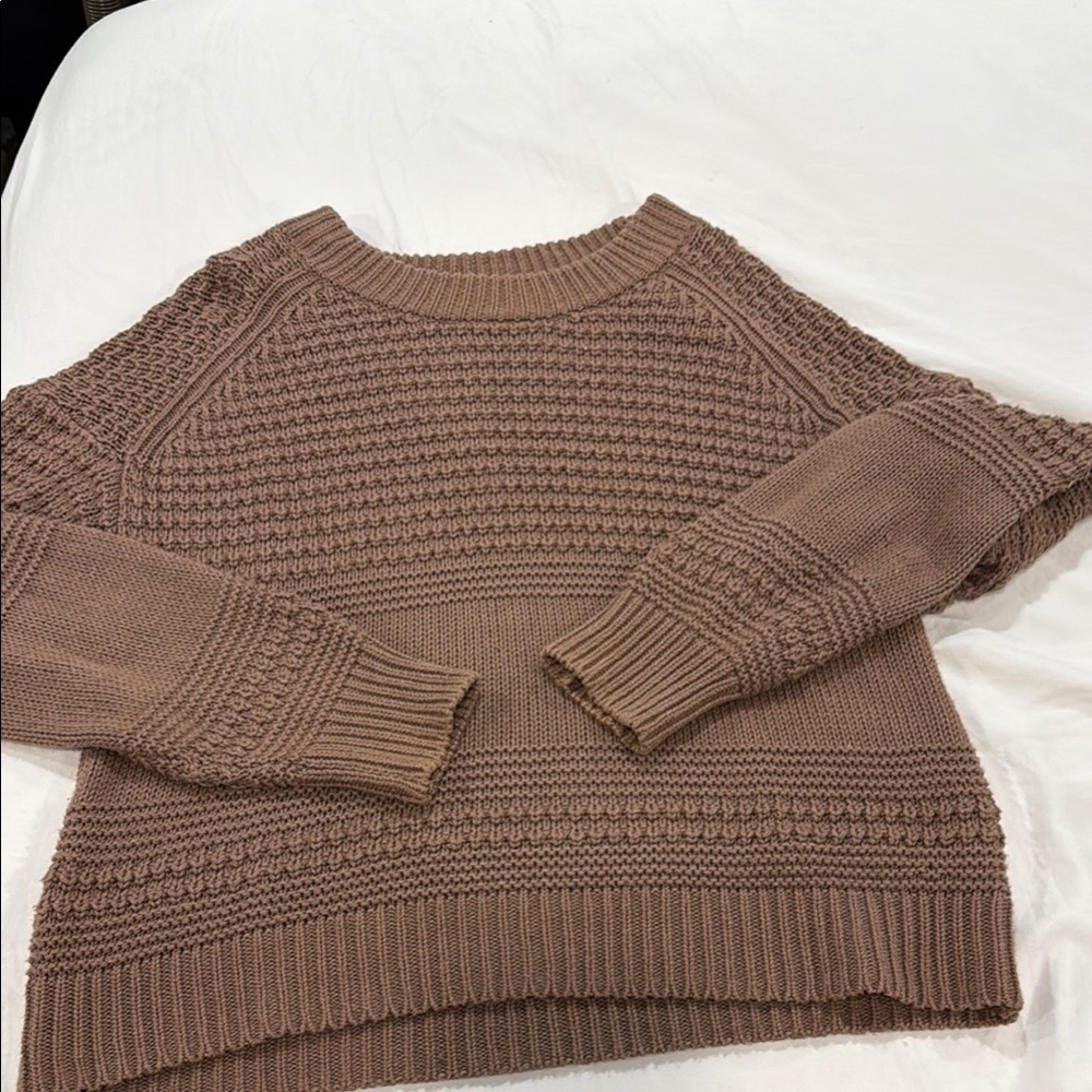 Universal Thread Knit Sweater in Warm Brown